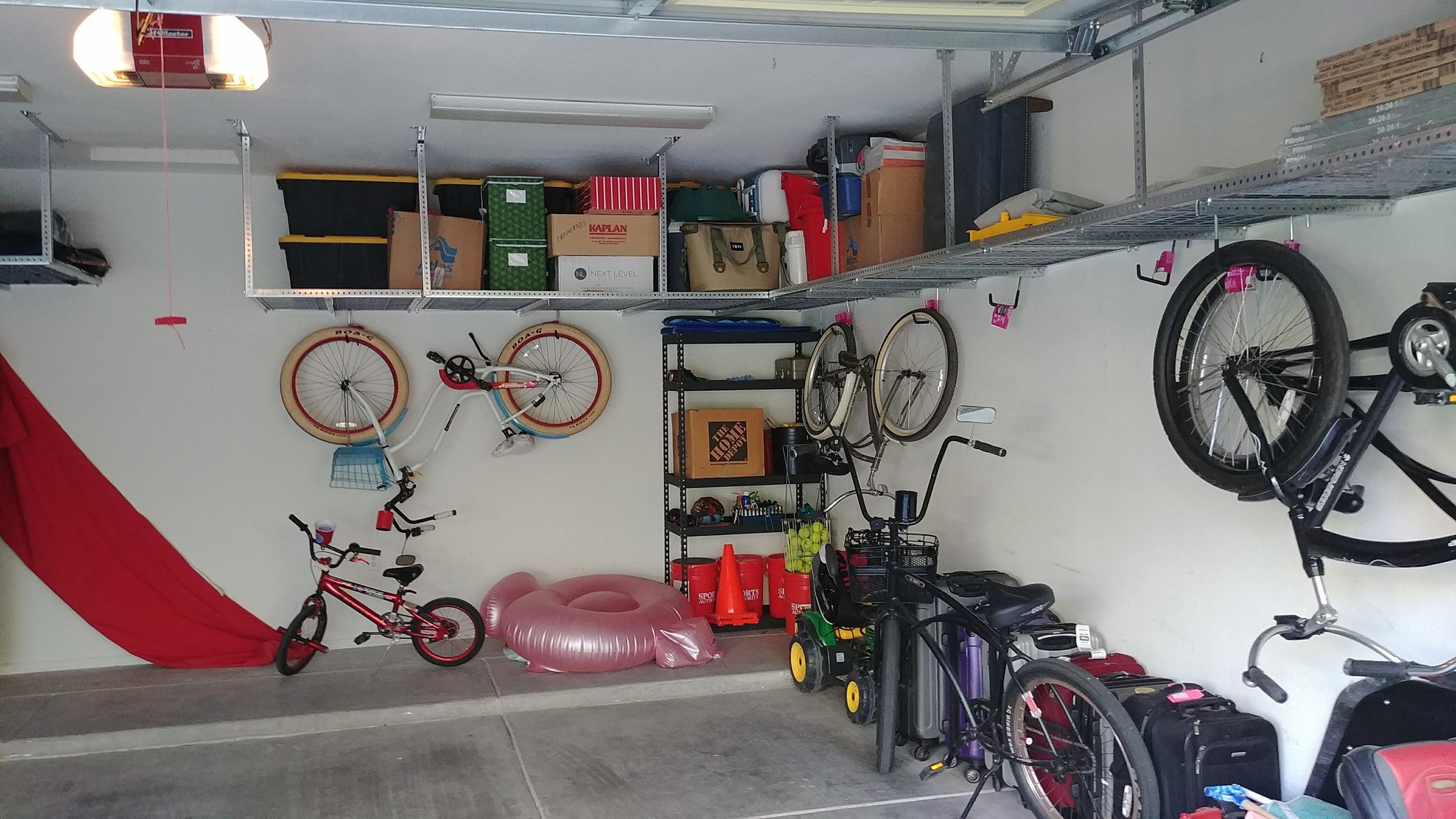 Wall-mounted storage system